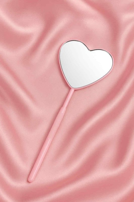 Miroir d’esthétique en forme de cœur – format compact